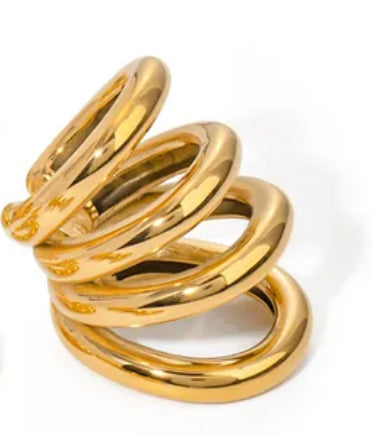 Charlotte Earcuff