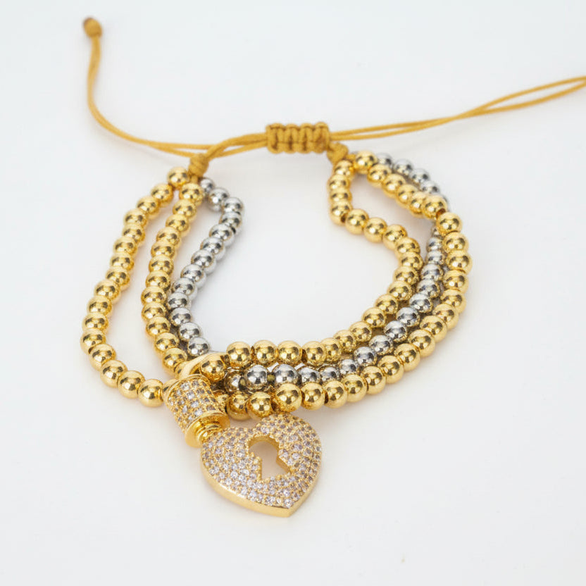 Bajo Llave Bracelet