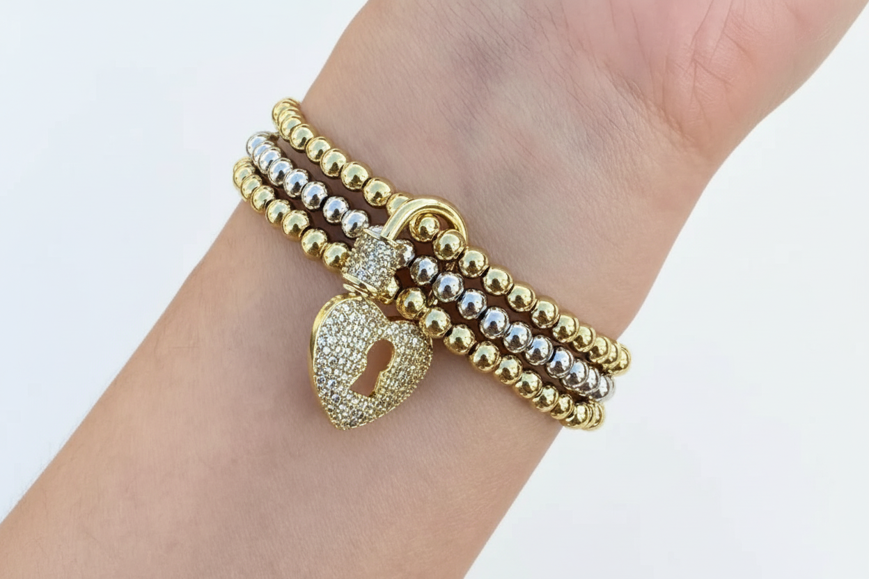 Bajo Llave Bracelet