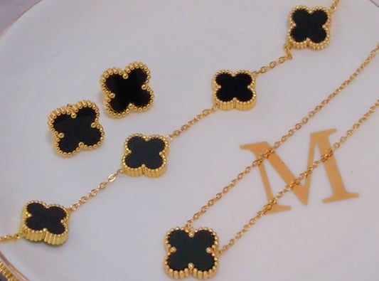Onyx Clover Set