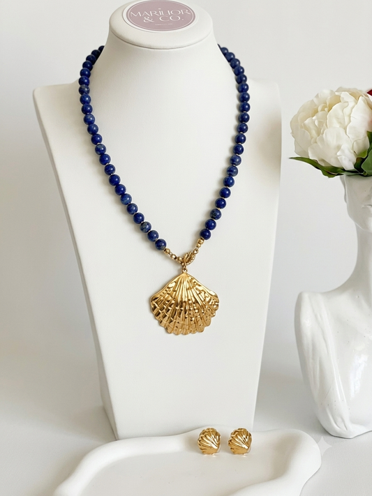 Concha Necklace