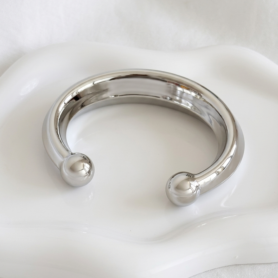 Solana bangle