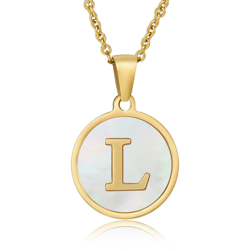 Letras chain necklace