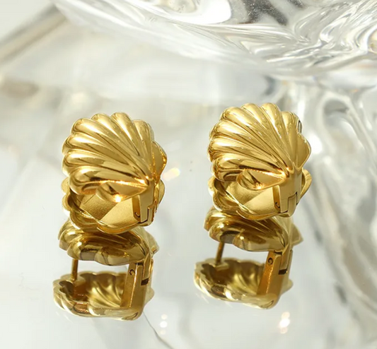 Buyé Ear Studs