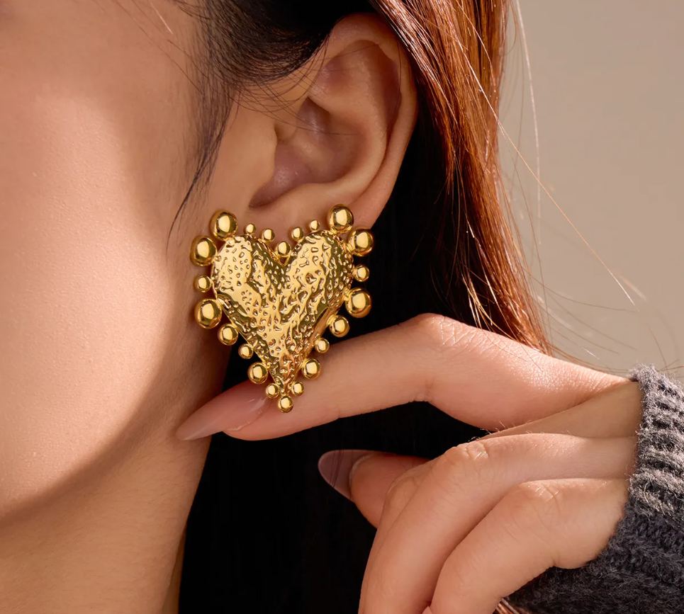 Inquebrantable Studs